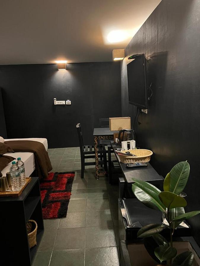 Gusto Accommodation Pokhara Exterior photo