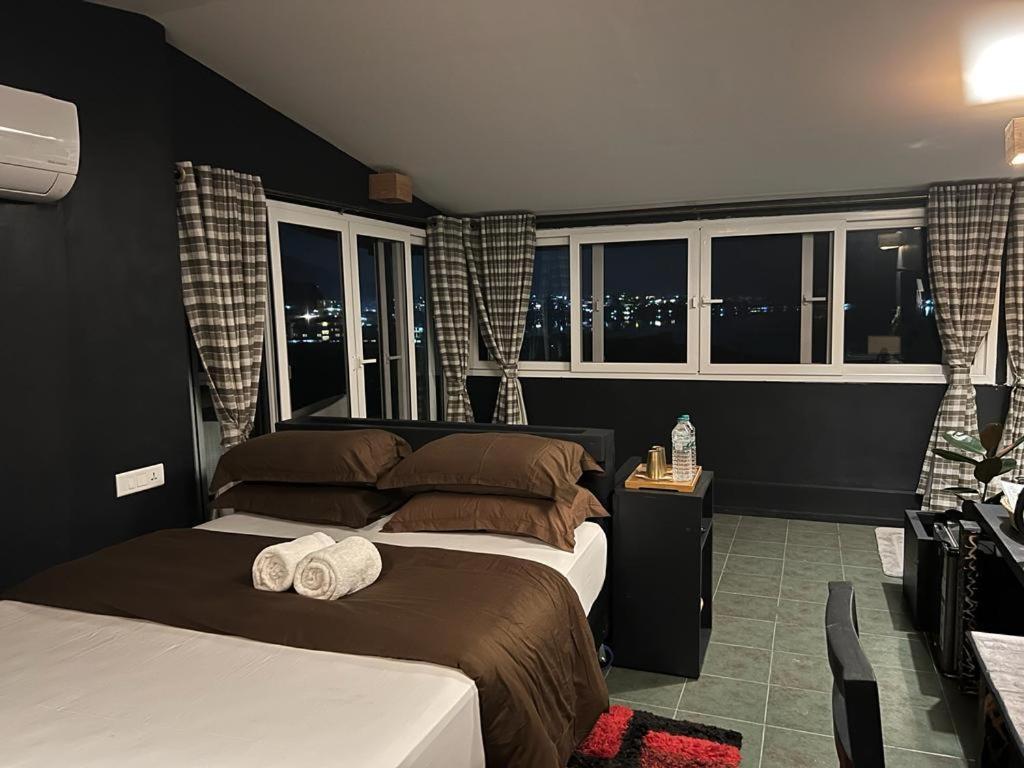 Gusto Accommodation Pokhara Exterior photo