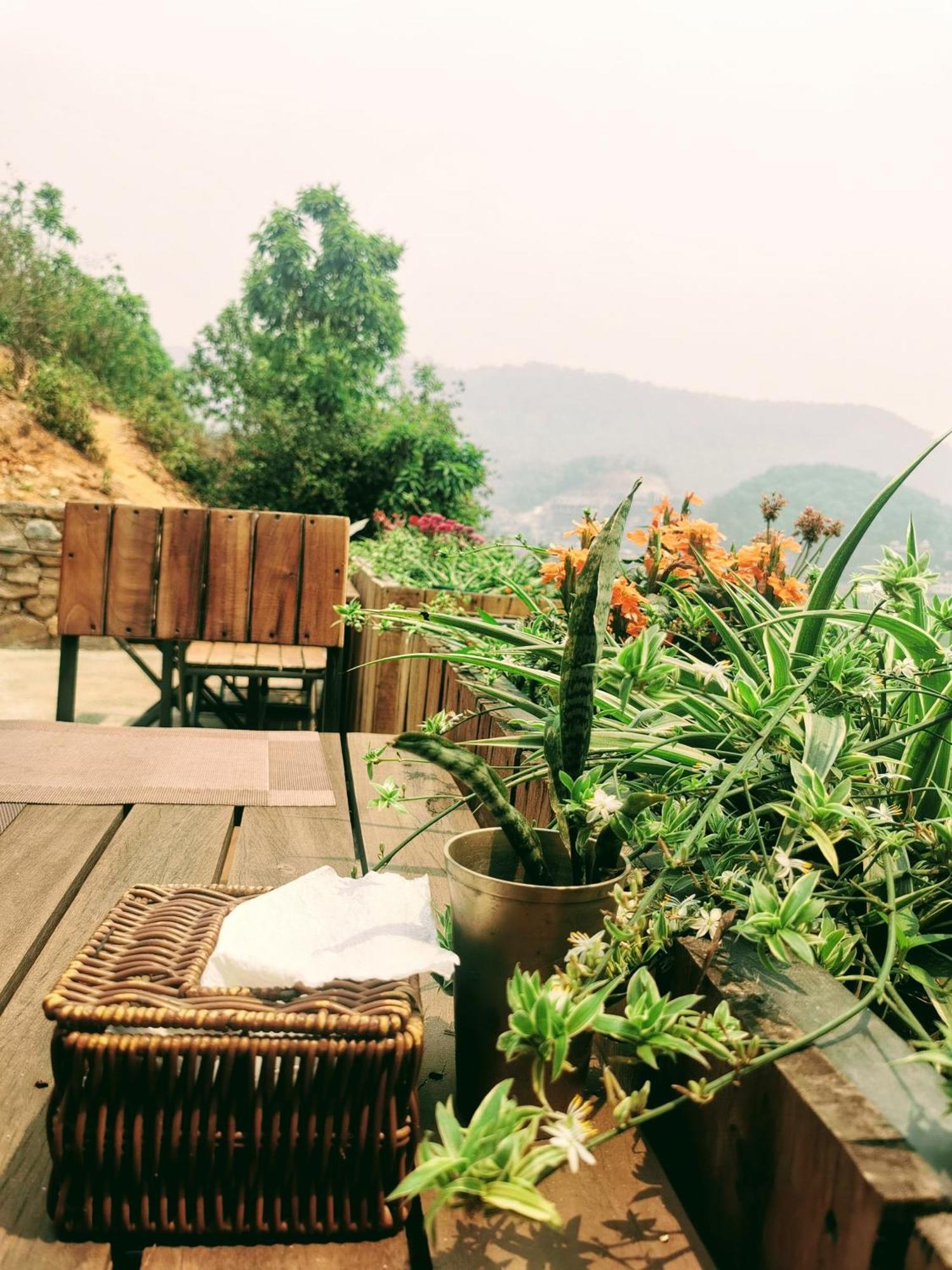 Gusto Accommodation Pokhara Exterior photo